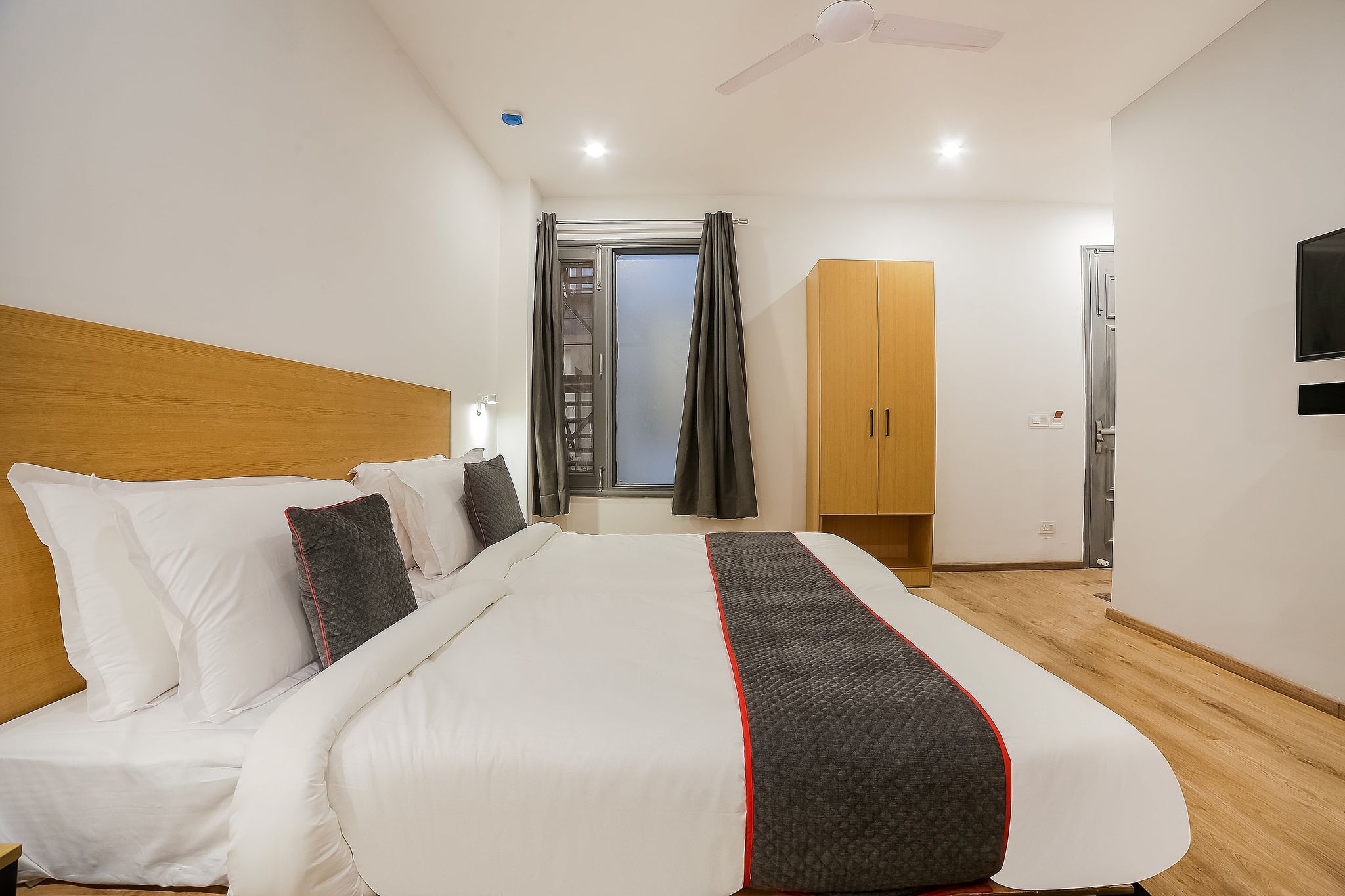 undefined OYO Townhouse 213 Artemis Hospital 9