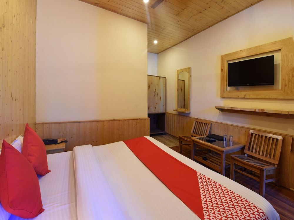 OYO 23604 Parth Regency Standard Room 10