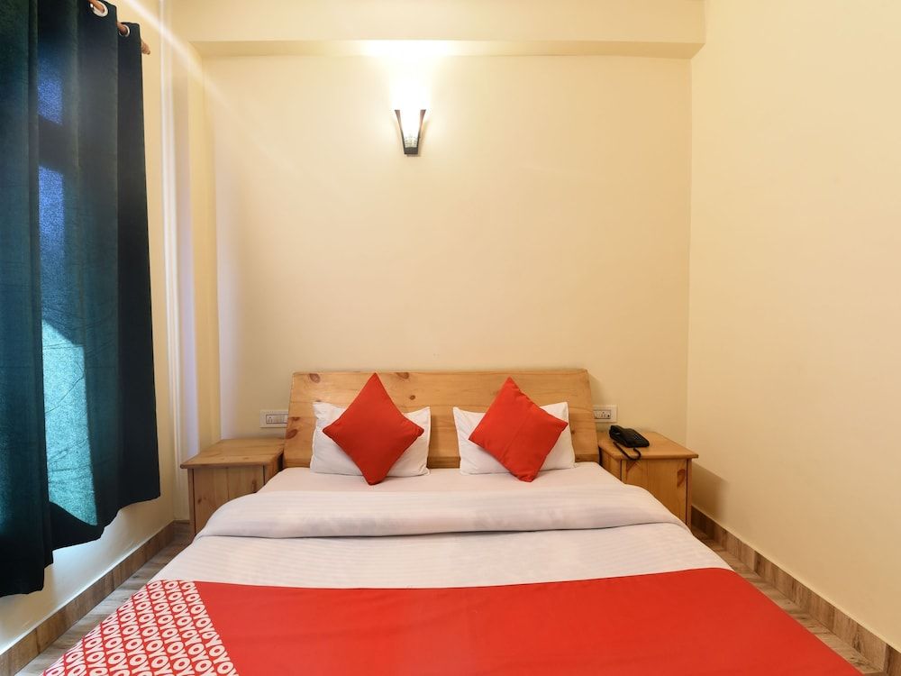 OYO 23604 Parth Regency Standard Room 15