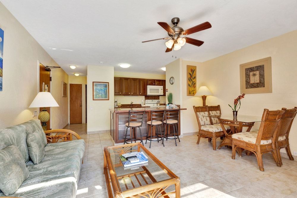 undefined Castle at Kona Bali Kai 6