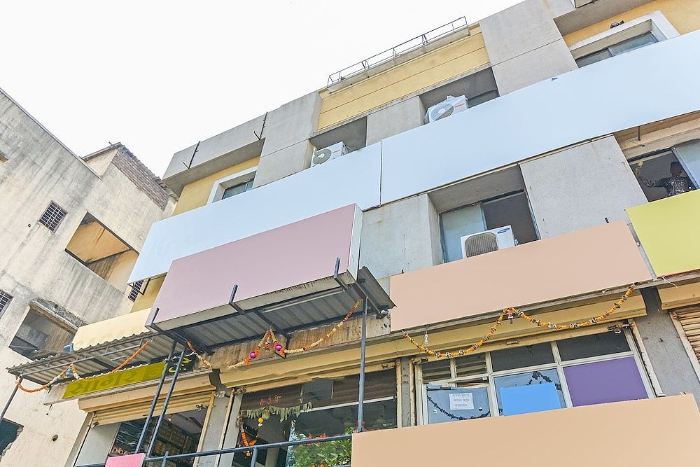 undefined OYO 23697 Hotel Krishna Palace 5
