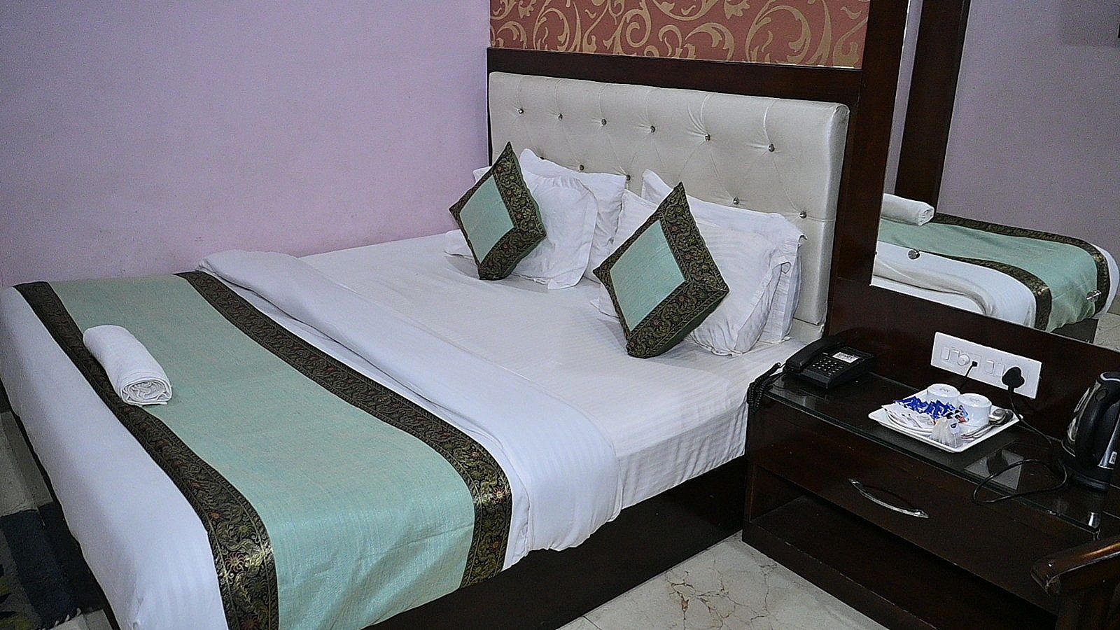 Super Deluxe Double Bed Rooms