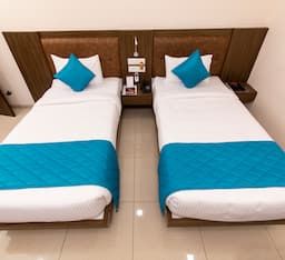 ALOKA STAY INN Premium Room 5