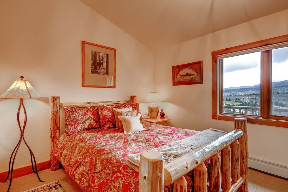 Premium Condo, 4 Bedrooms