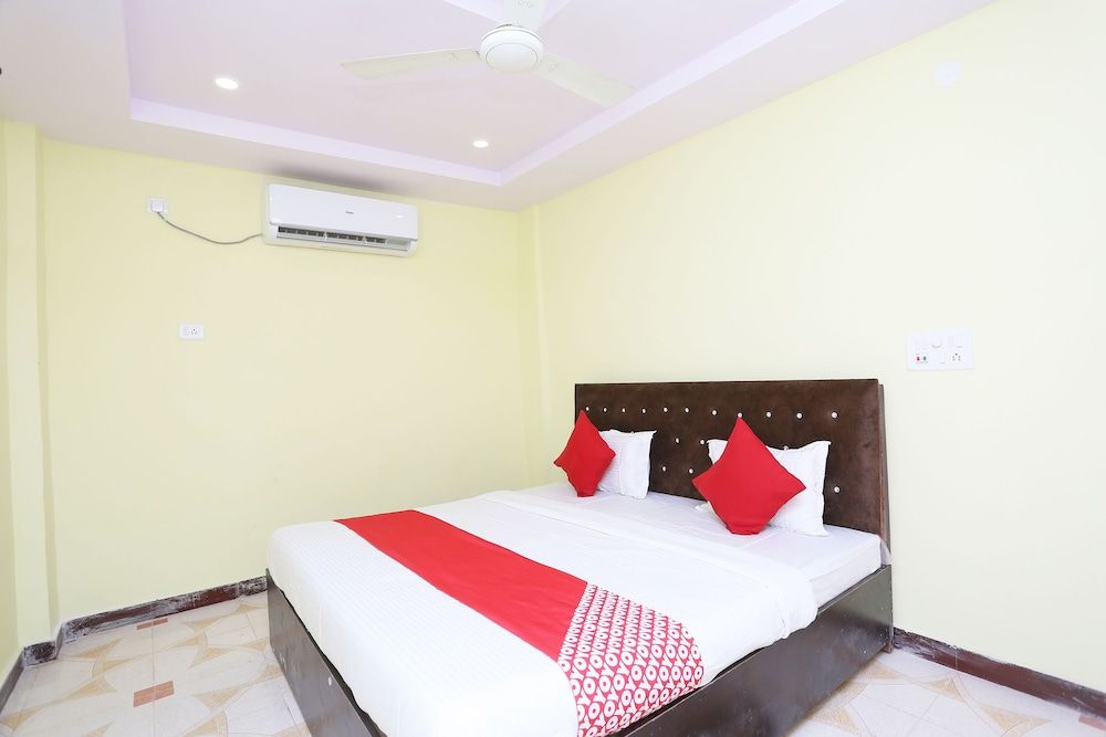 Super Hotel O Manoj Double or Twin Room 7