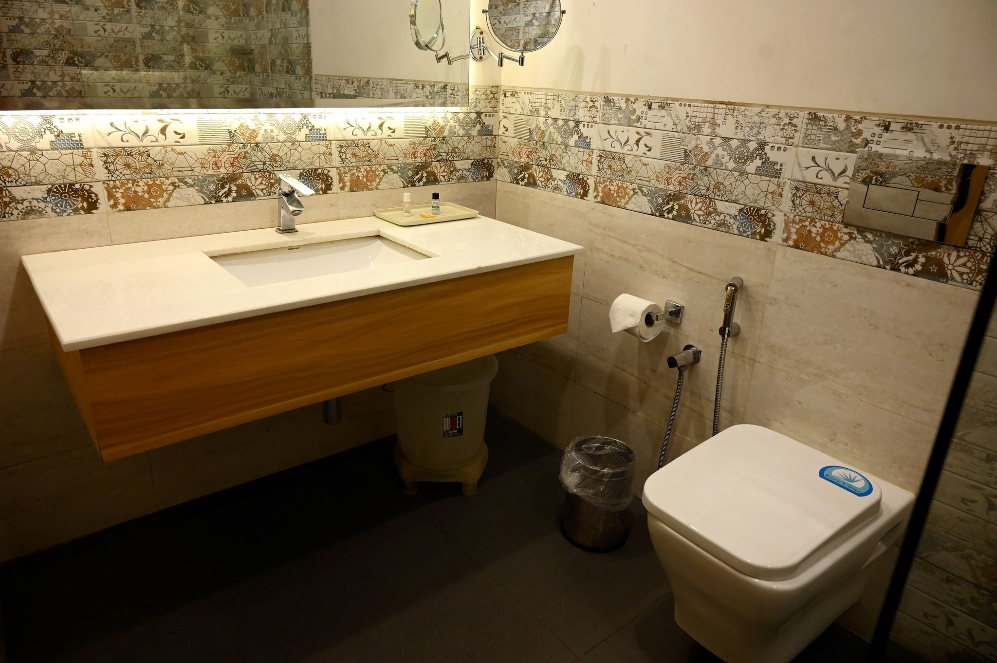 Hotel KC Cross Road Deluxe 15