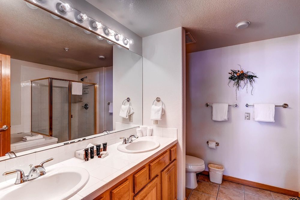 Gateway Mountain Lodge by Keystone Resort Condo, 2 Bedrooms (2 Bath) 3