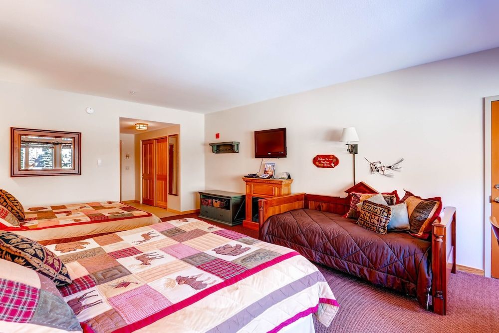 Gateway Mountain Lodge by Keystone Resort Studio (Efficiency Condominium) 10