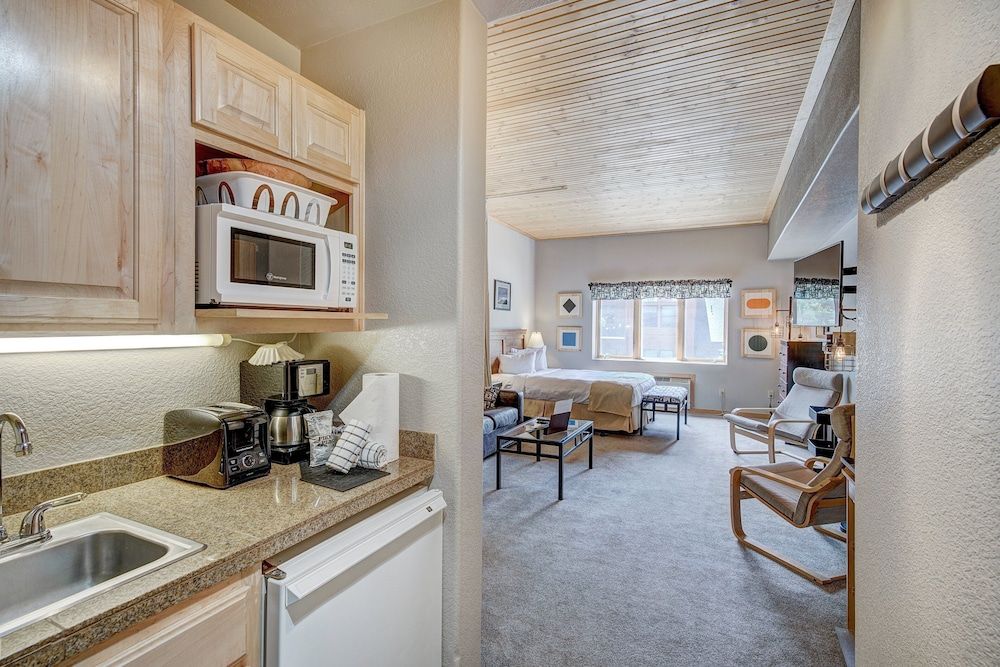 Gateway Mountain Lodge by Keystone Resort Studio (Efficiency Condominium) 16