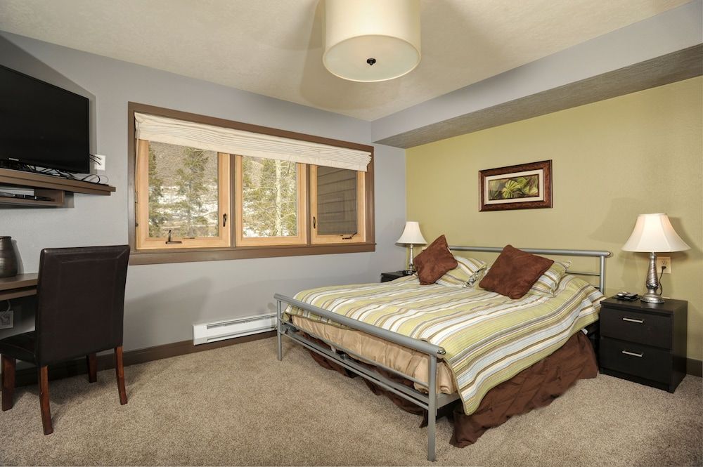 Condo, 1 Bedroom