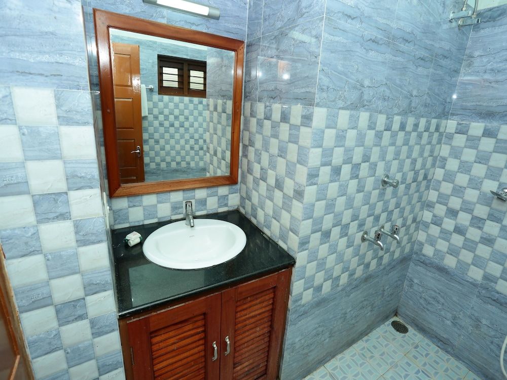 undefined OYO 6216 Royz Destinations 5