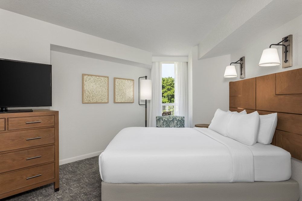 Condo, 2 Bedrooms