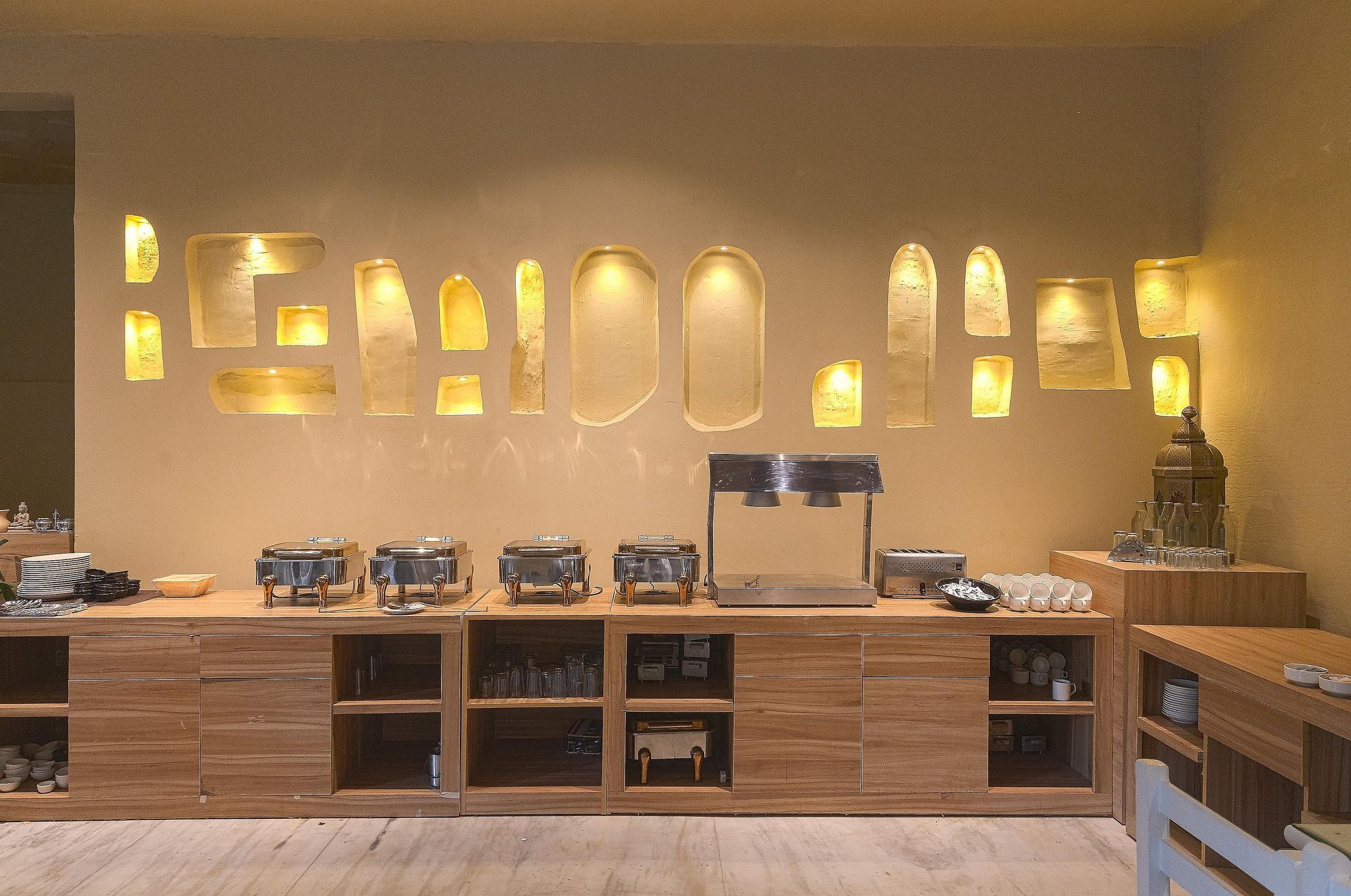 Food & Dining