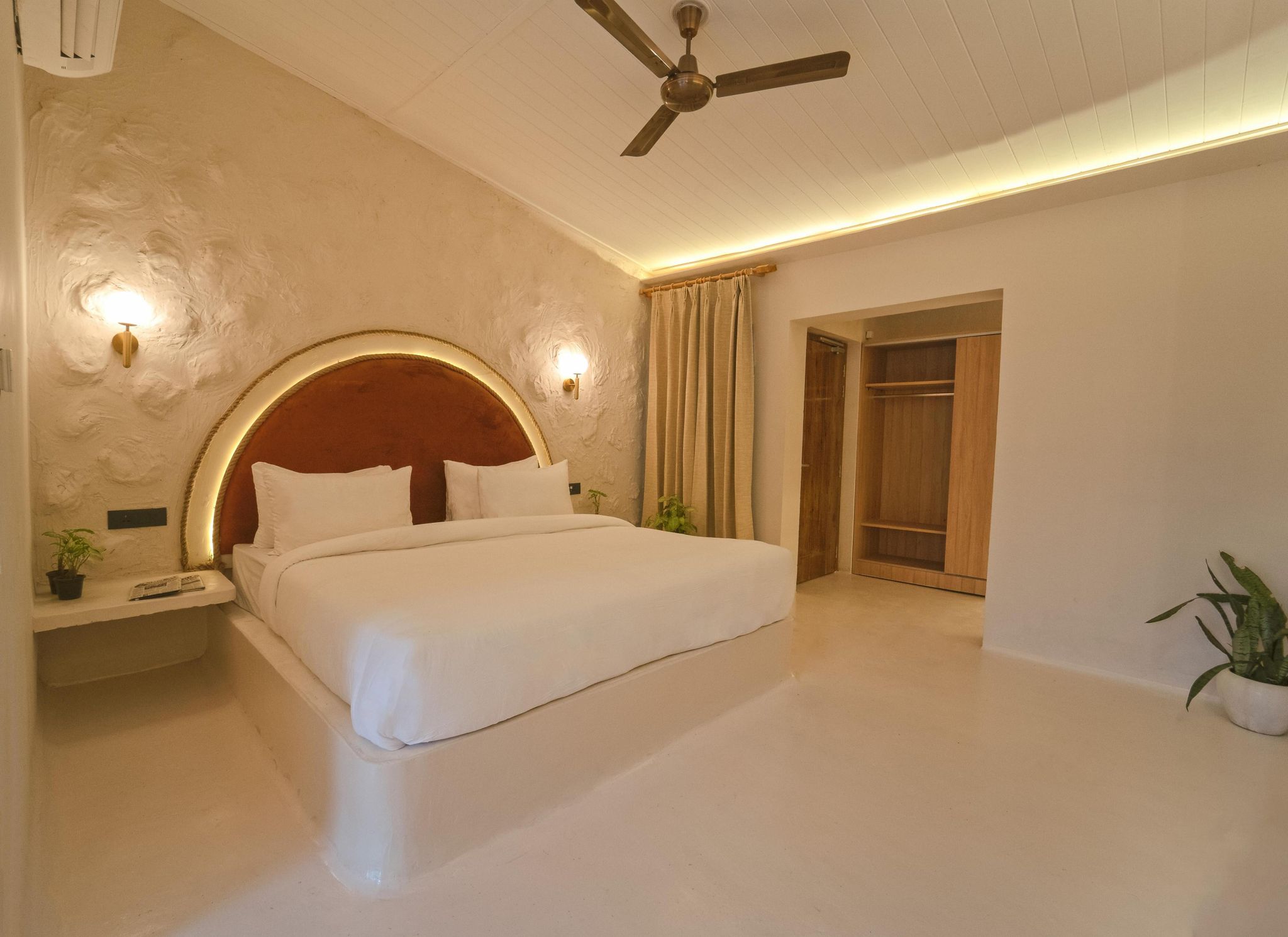 Deluxe Single Room