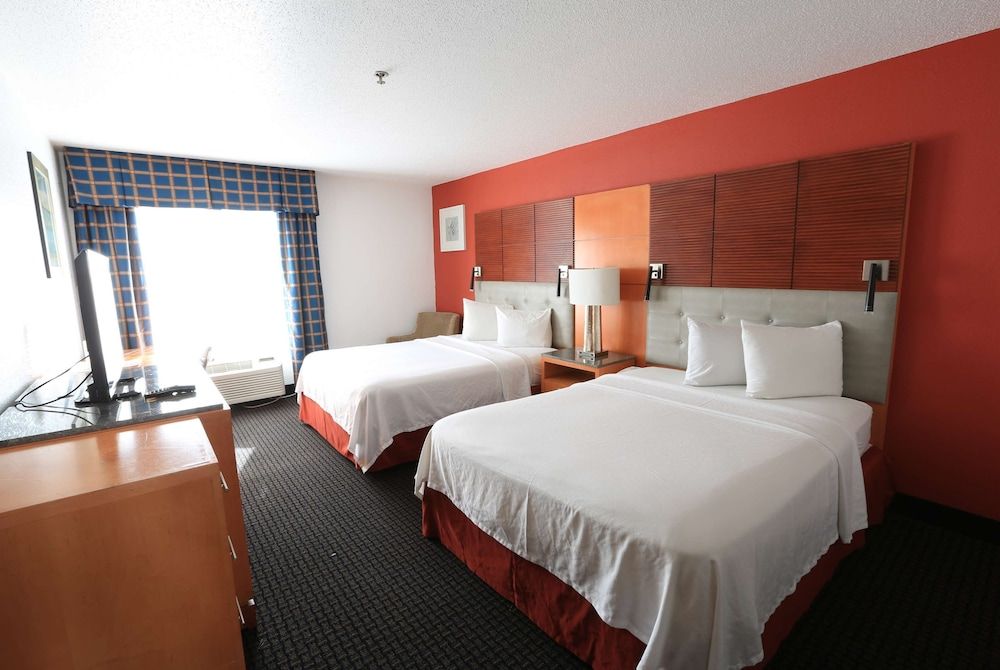 Room, 2 Queen Beds, Non Smoking