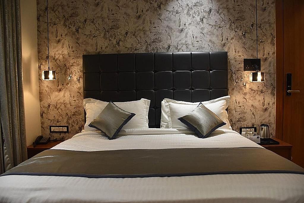 Cennet Hotel Standard Room 4