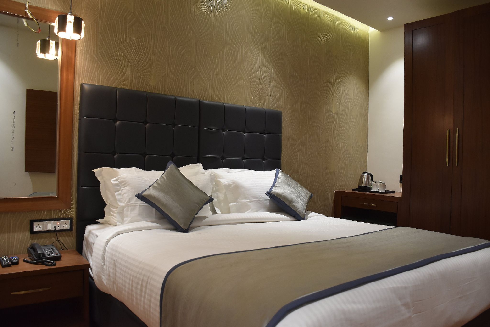 Cennet Hotel Standard Room 2