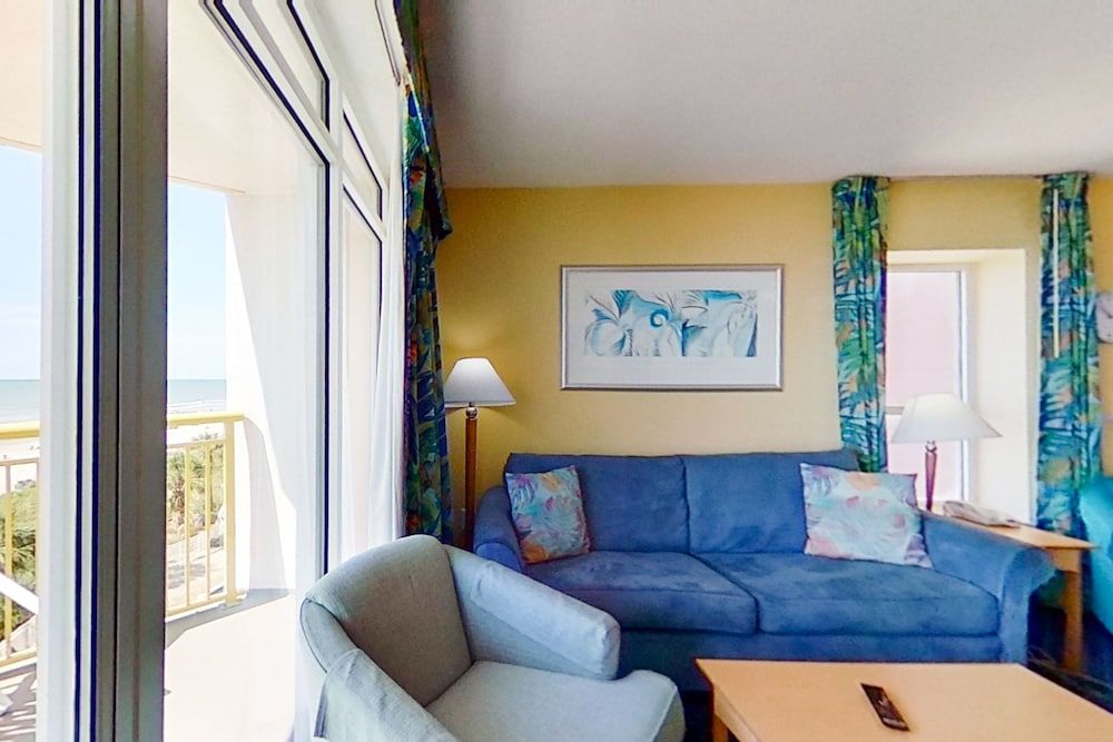 Bay Watch Resort & Conference Center Condo, 2 Bedrooms (Oceanfront) 19