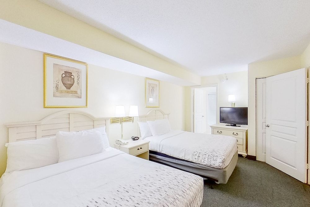 Suite, 3 Bedrooms (Oceanfront)
