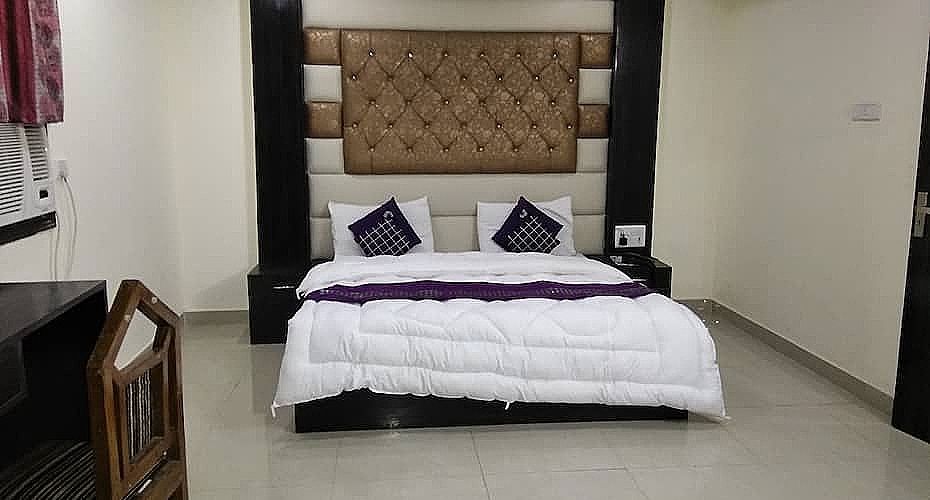 Super Deluxe Room