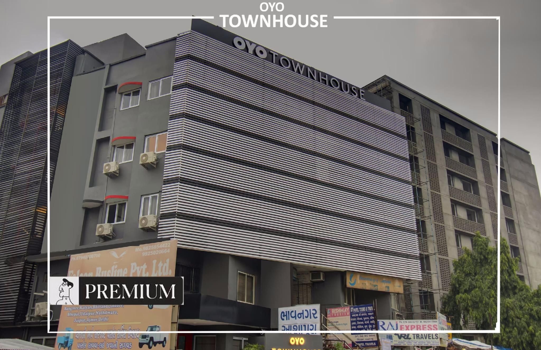 undefined OYO Townhouse 165 Netaji Road 10