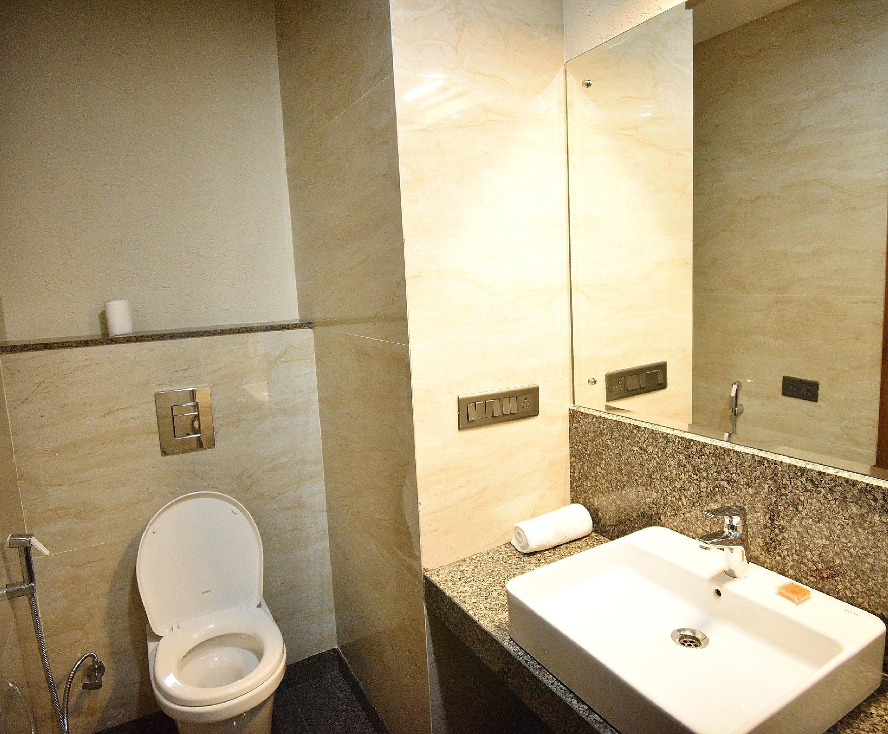 Hotel SK Grand Deluxe Room 13