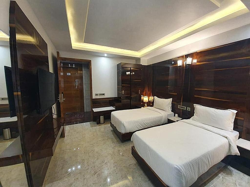 The Daffodils Twin Room 3