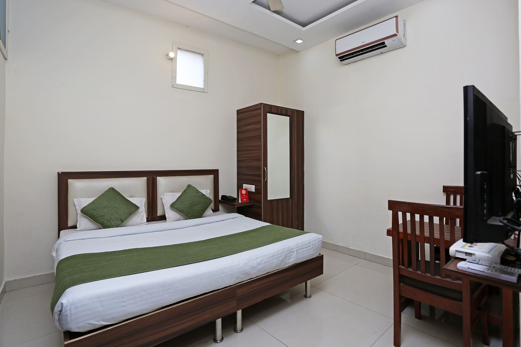 OYO Hotel Sea Classic 5