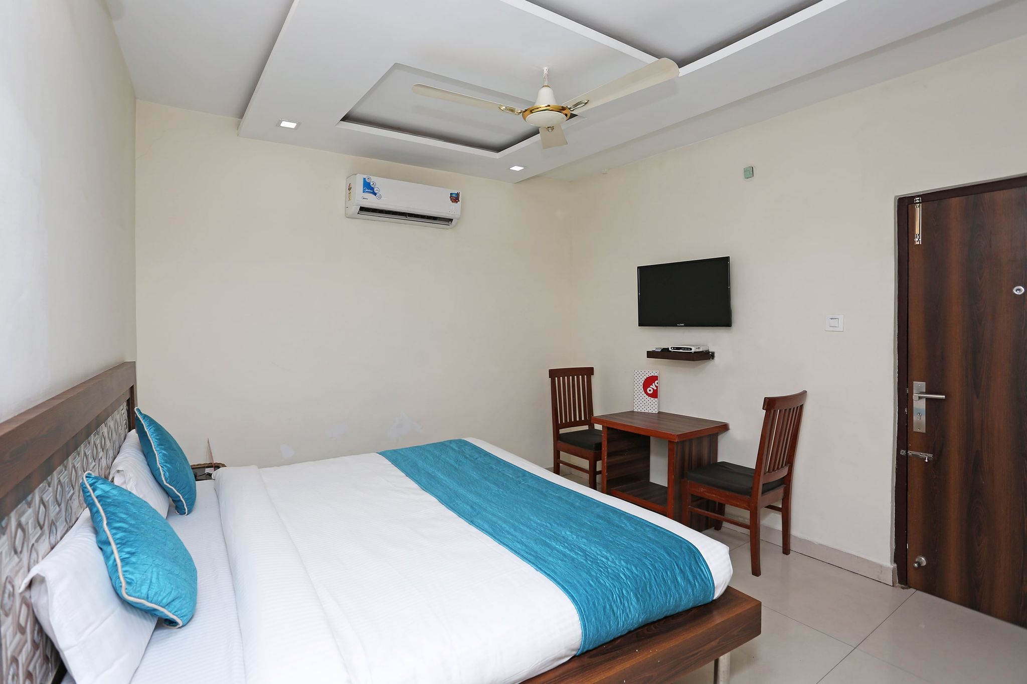 undefined OYO Hotel Sea 9