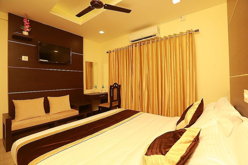 The Crescent Suites Twin Deluxe