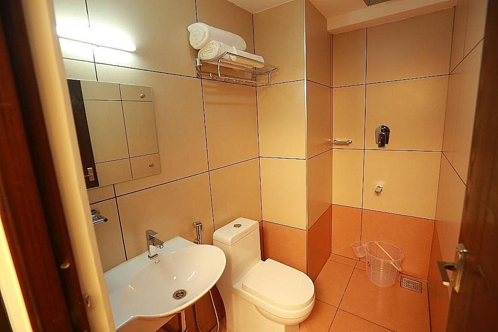 The Crescent Suites Deluxe Double 3