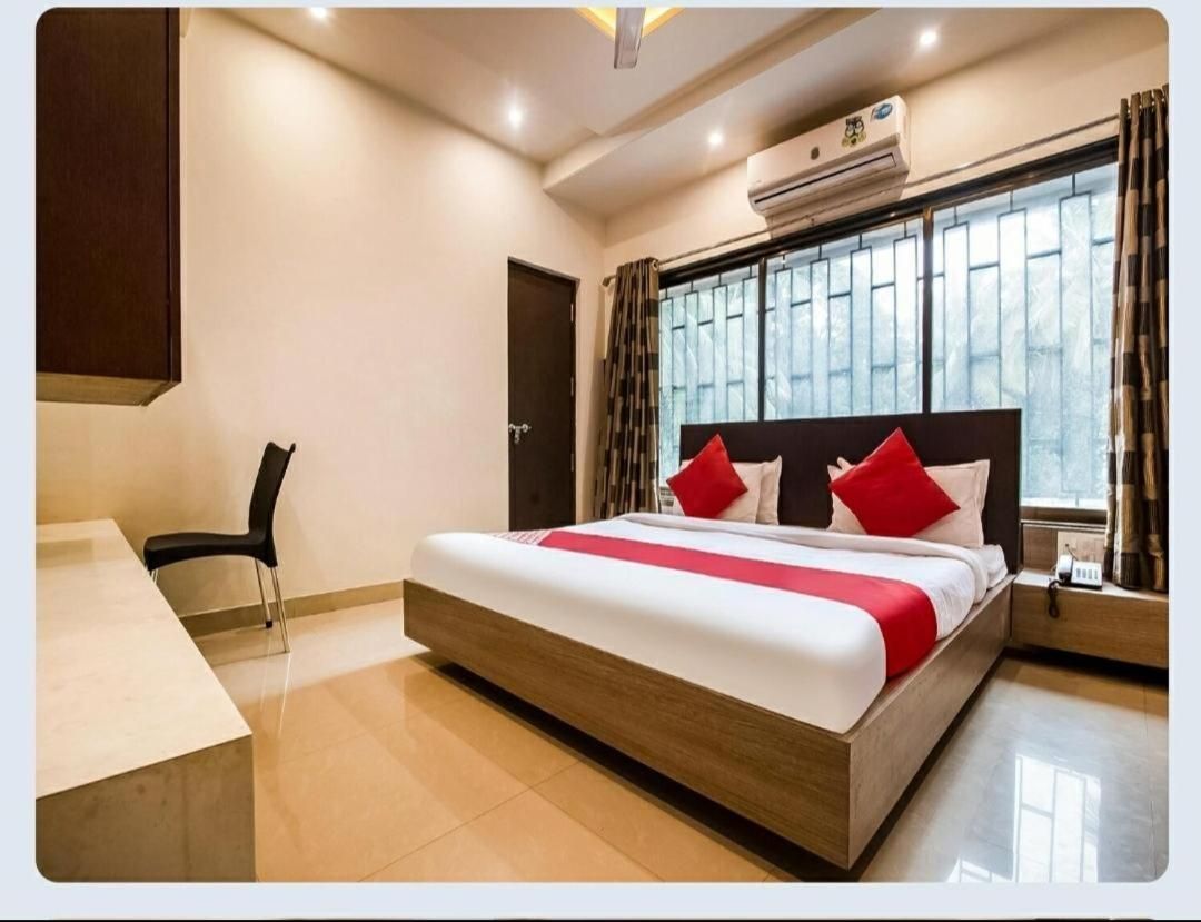 undefined Shri Maharaja Executive 6