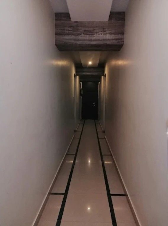 undefined Shri Maharaja Executive 4