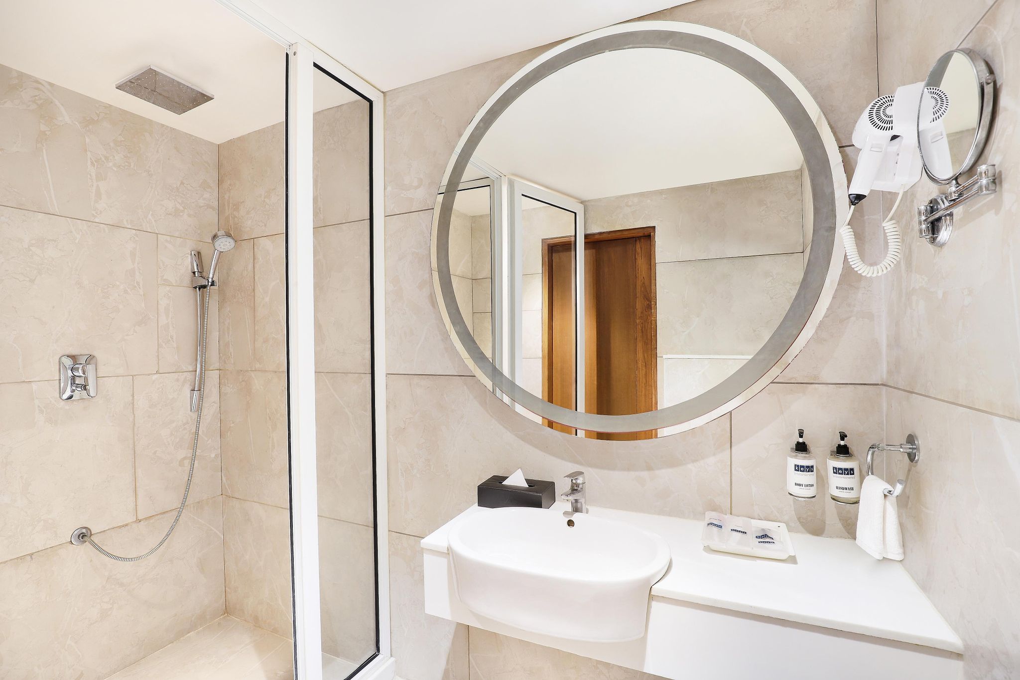 One Bedroom Apartment