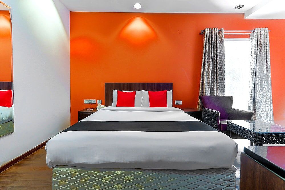 Capital O 46356 White Mg(BLR1693) Double or Twin Room 4