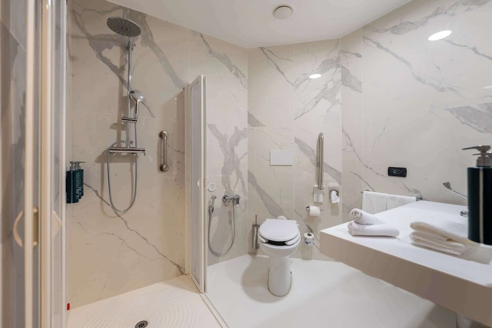 Hilton Garden Inn Milan Malpensa Room, 1 Queen Bed 6