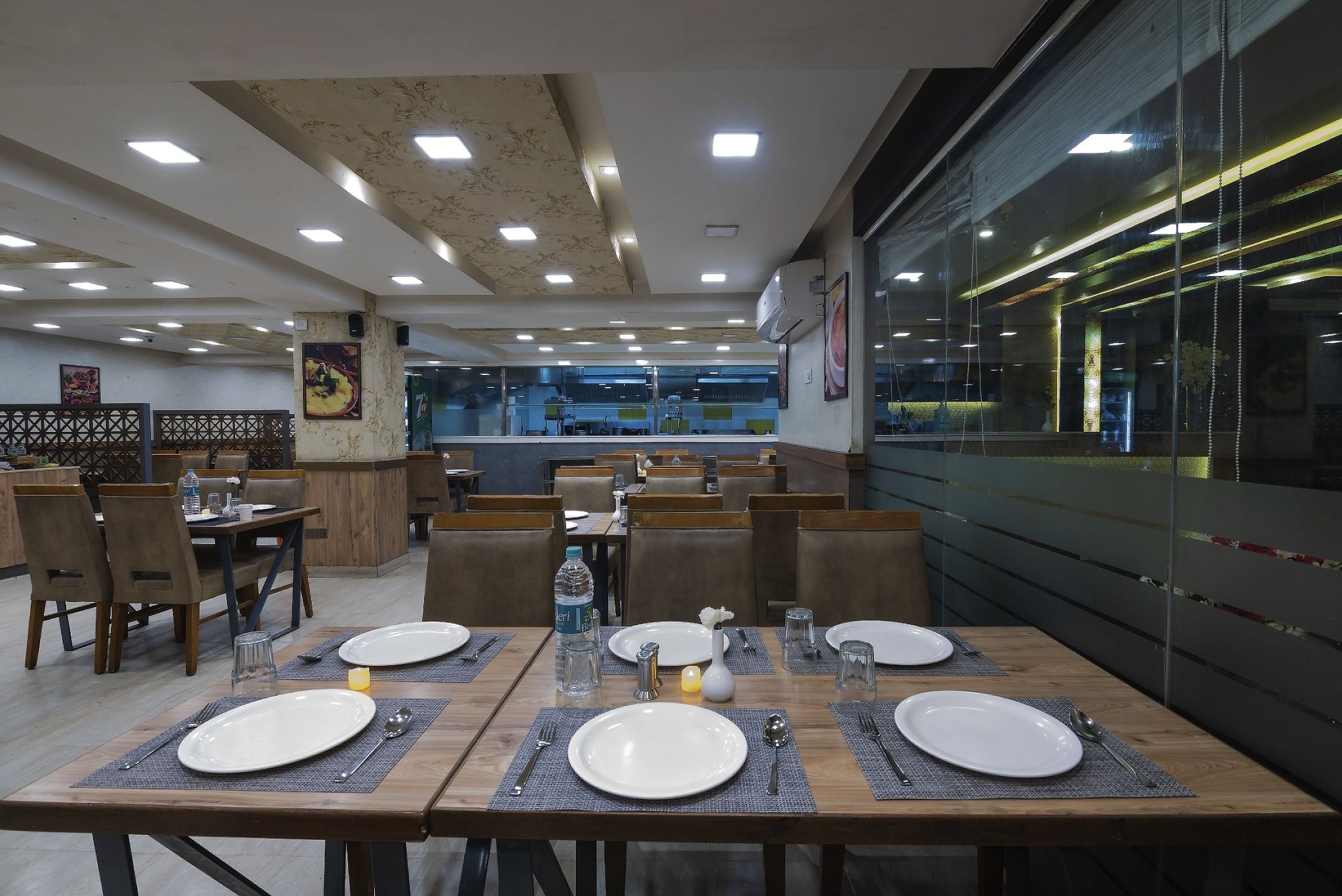 Food & Dining