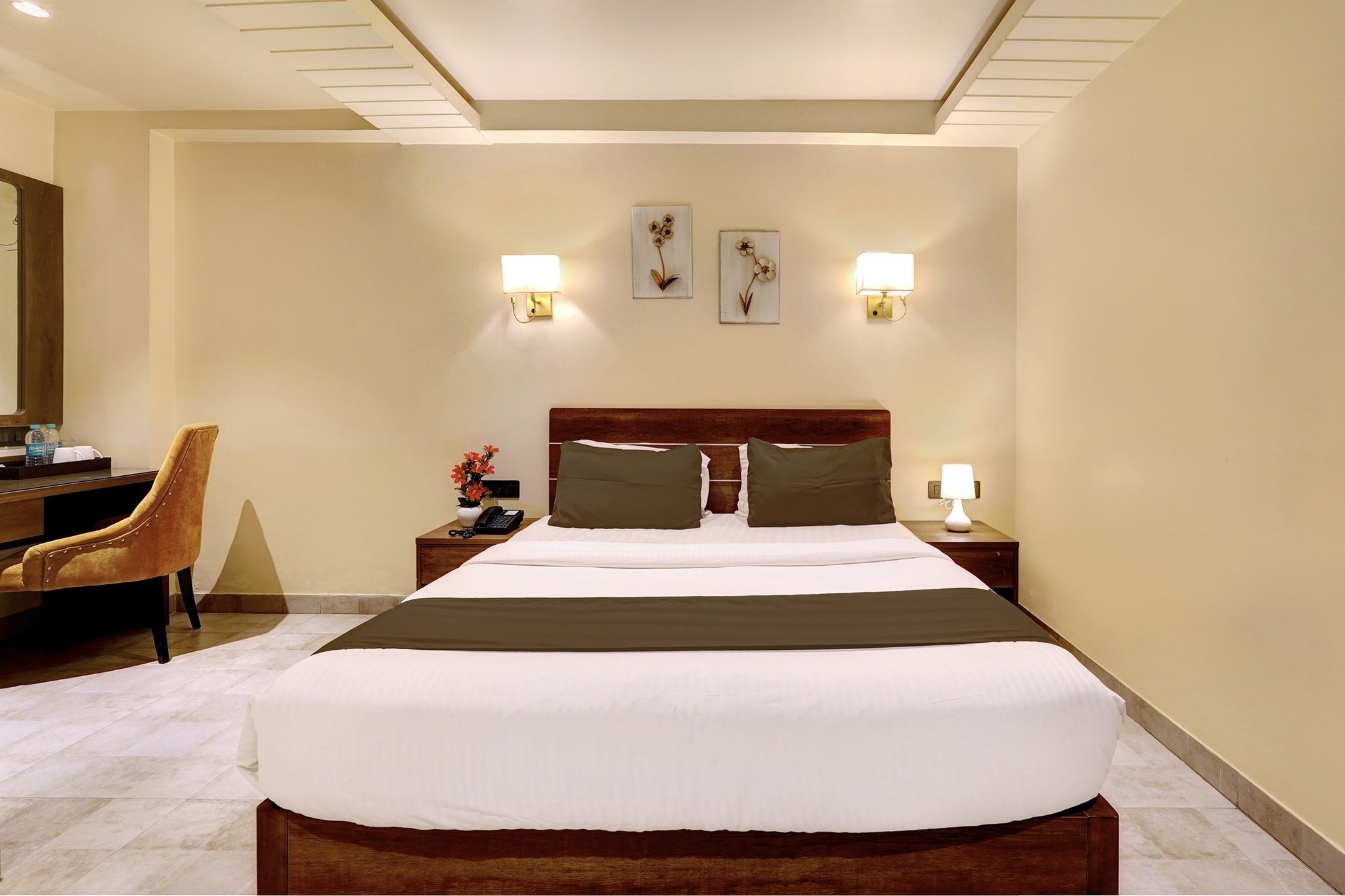 Super Townhouse OAK Clove Boutique Hotel Rajaji Nagar Near Lulu Mall Bengaluru Deluxe Room 14