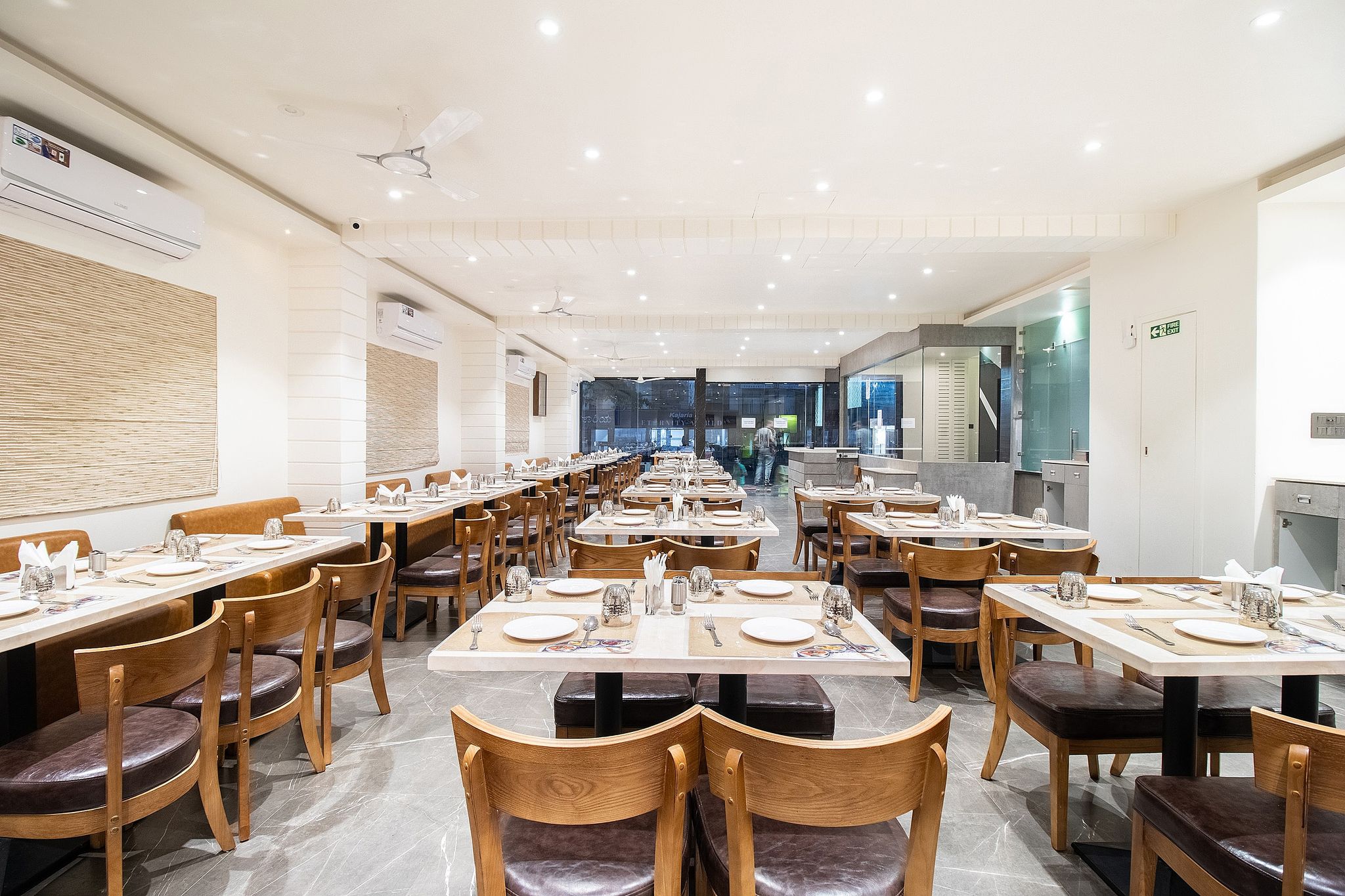 undefined Super Townhouse OAK Clove Boutique Hotel Rajaji Nagar Near Lulu Mall Bengaluru 4