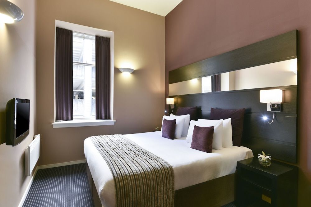Fraser Suites Glasgow Deluxe Studio (Apartment) 2