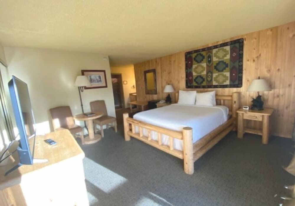 undefined Tahoe Lakeshore Lodge & Spa 10