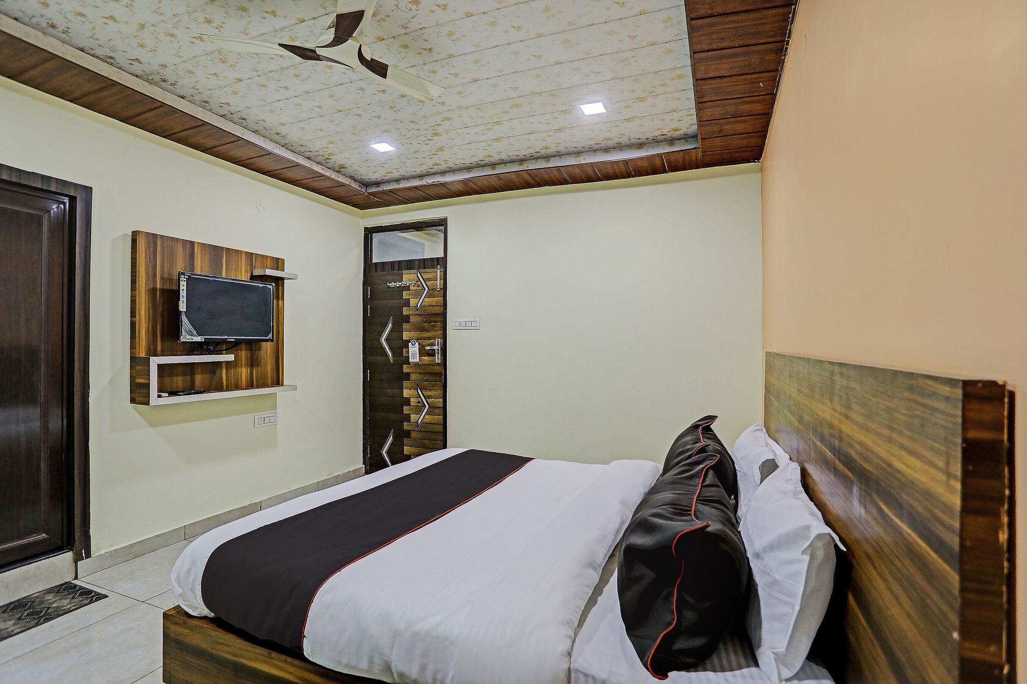 Hotel O Yatika Inn Classic 3