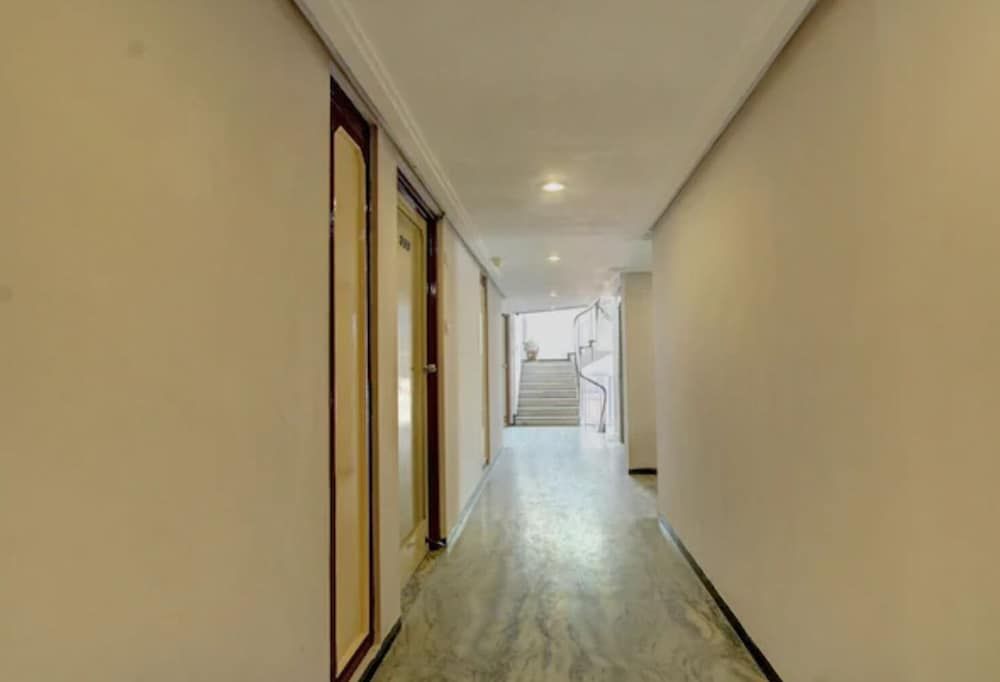 undefined Padmam Hotel 4