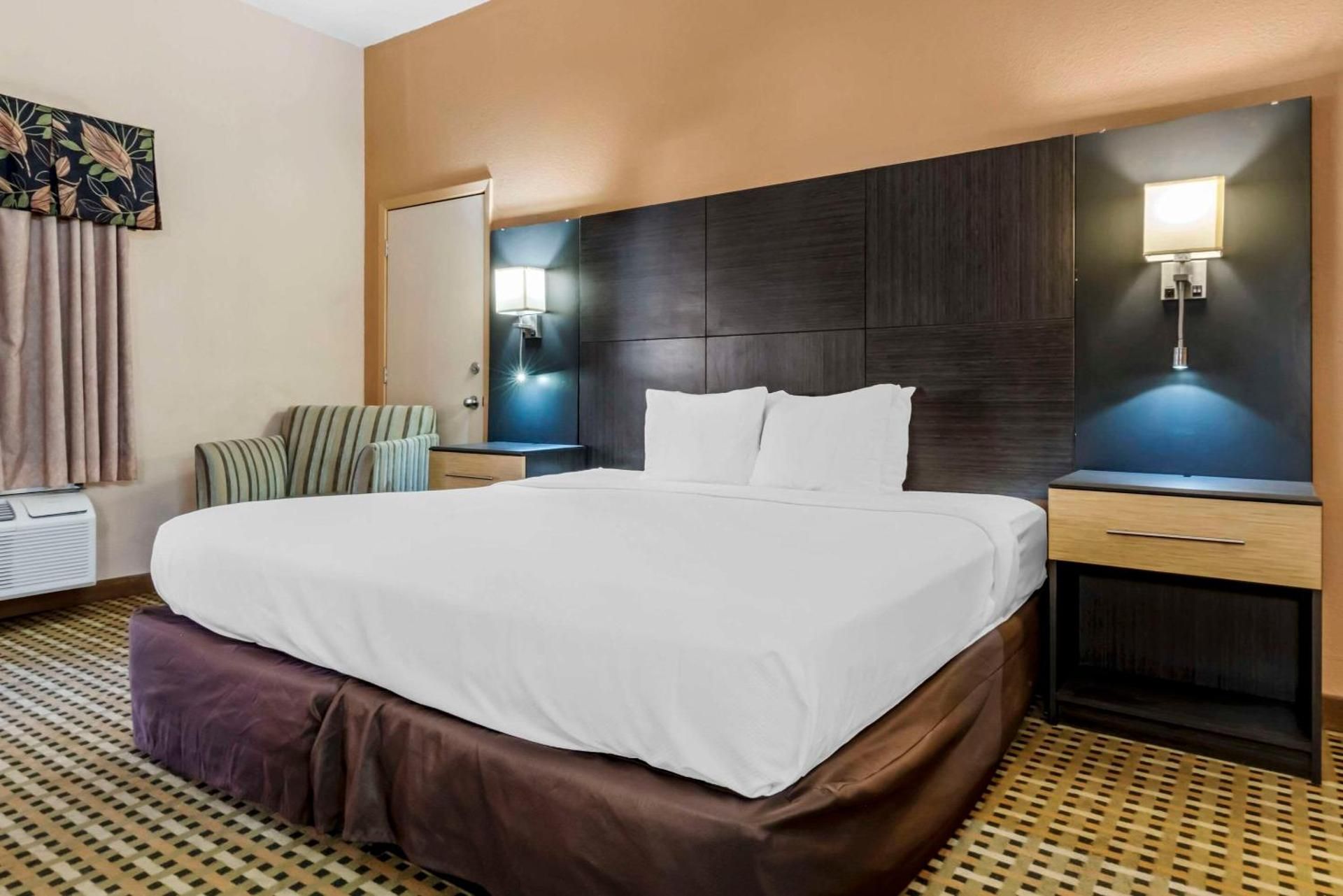 undefined Quality Inn Amarillo West near Medical Center 7