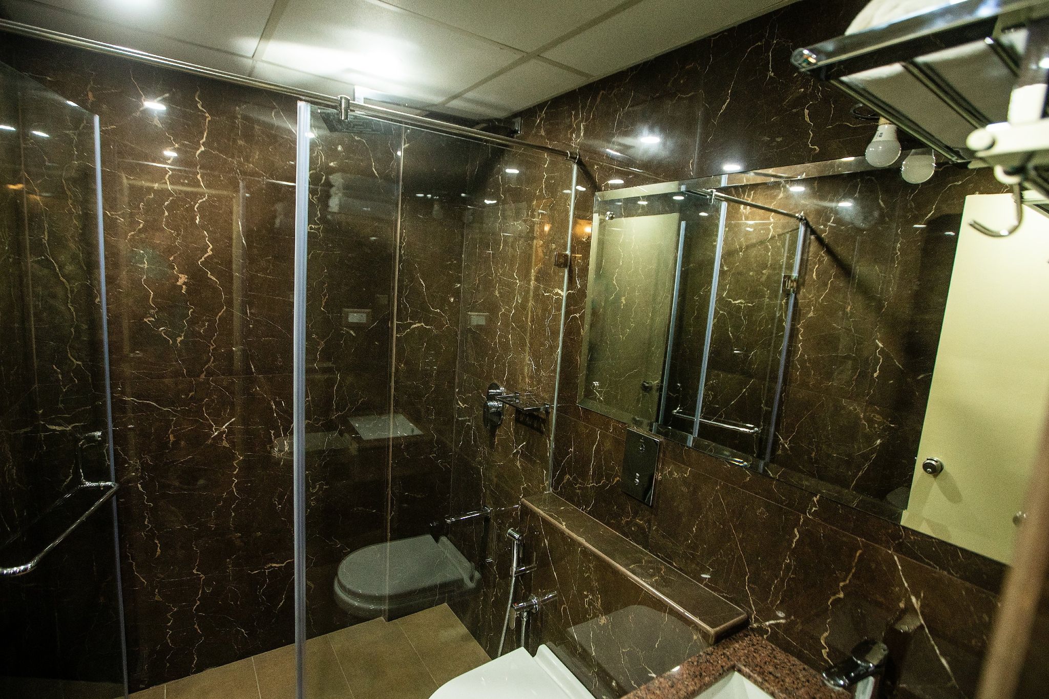 Hotel Paramos Inn Super Deluxe Room 9