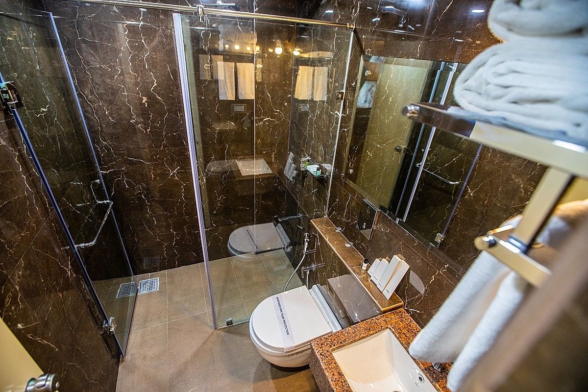 Hotel Paramos Inn Super Deluxe Room 8