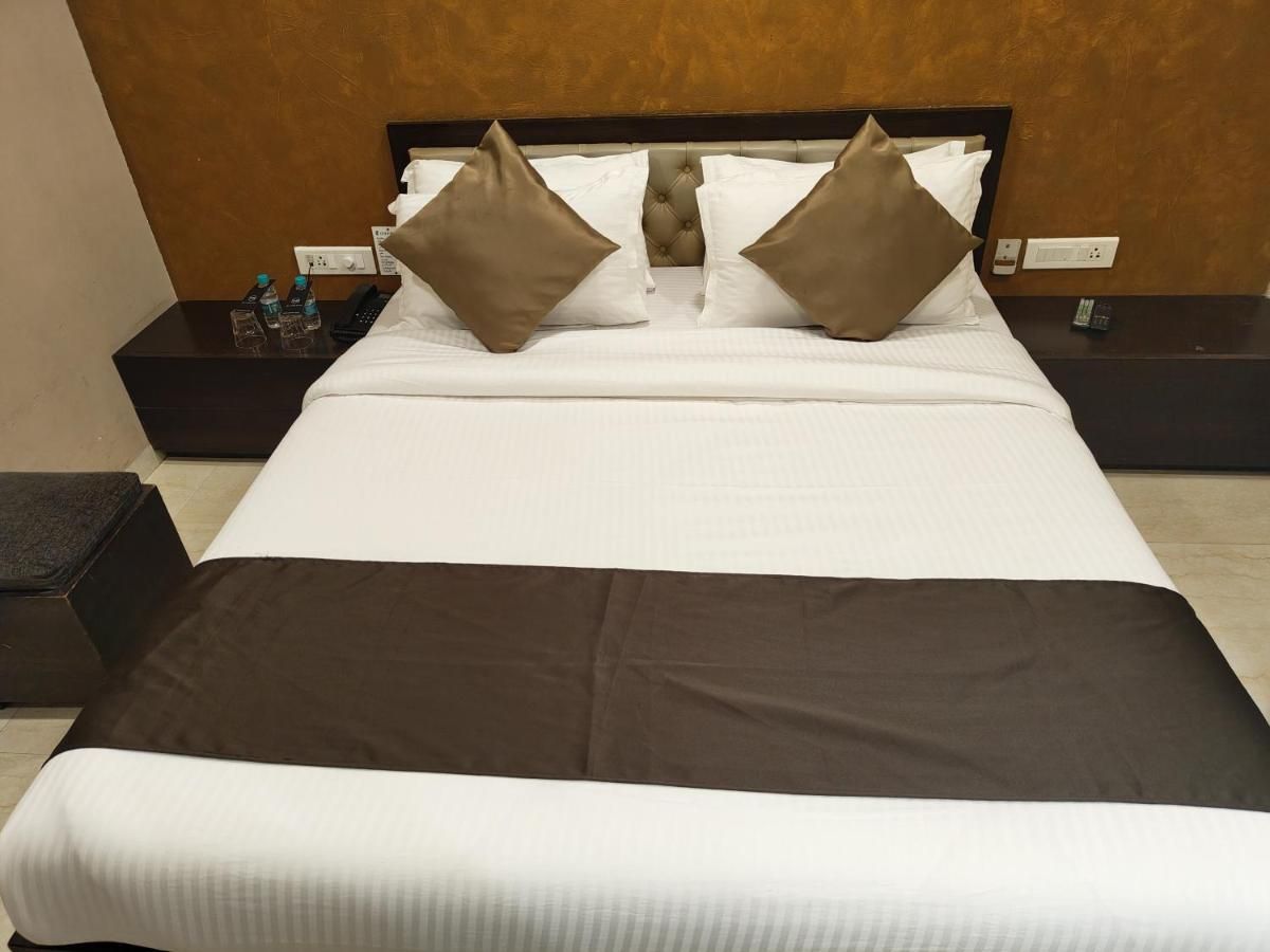 The Majlis Hotel Super Deluxe Twin 3