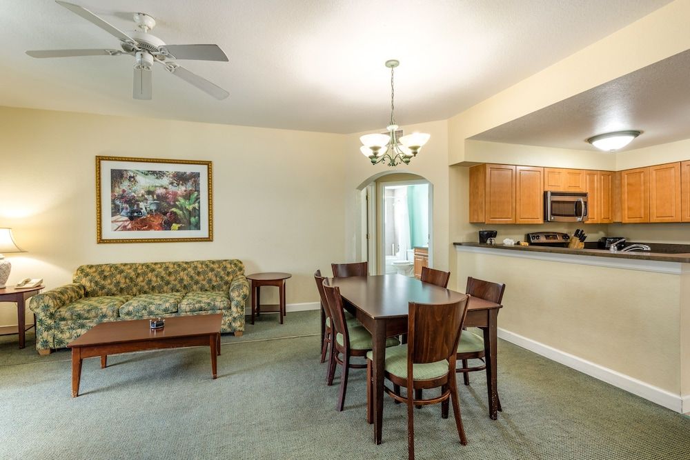 Festiva Orlando Resort Celebration a Ramada by Wyndham Apartment, 2 Bedrooms, Non Smoking 4