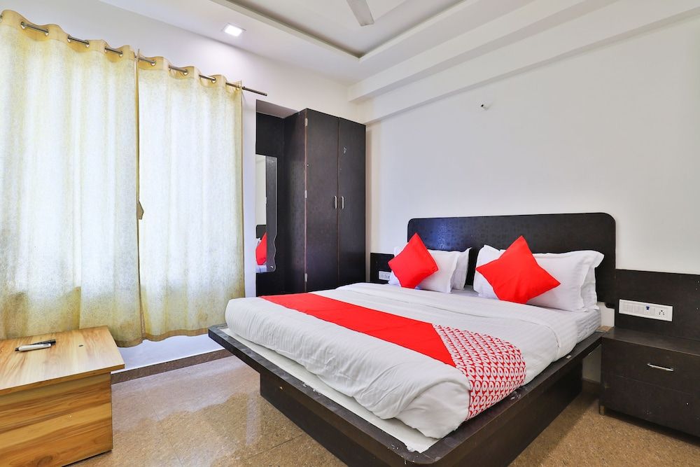 OYO 5904 Hotel Midway Inn Double Room, 1 Queen Bed 4