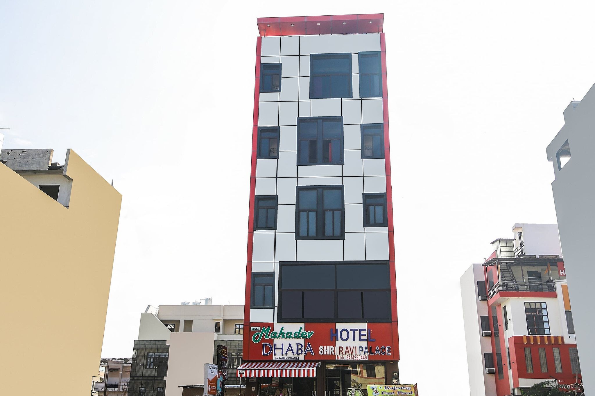 undefined OYO Flagship Ravi Palace 2